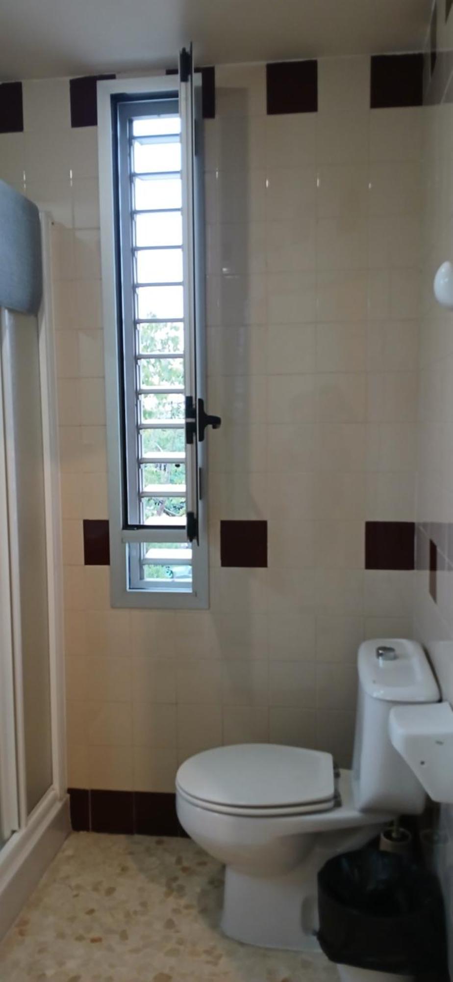 Larru Los Bermejales Residencia Universitaria Σεβίλλη Εξωτερικό φωτογραφία