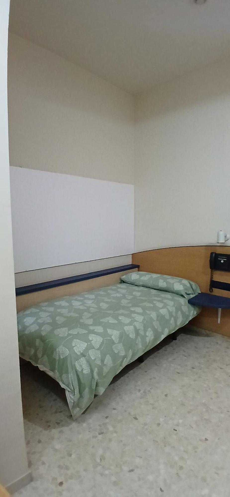 Larru Los Bermejales Residencia Universitaria Σεβίλλη Εξωτερικό φωτογραφία